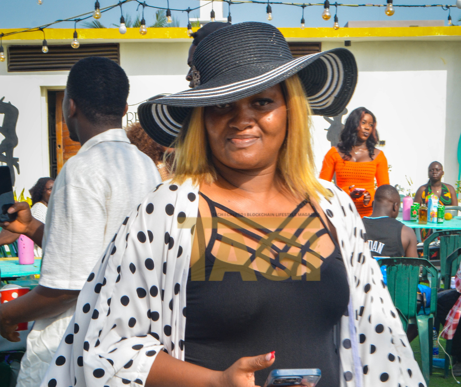 Kweenwealth, Converner-Crypto On The Beach